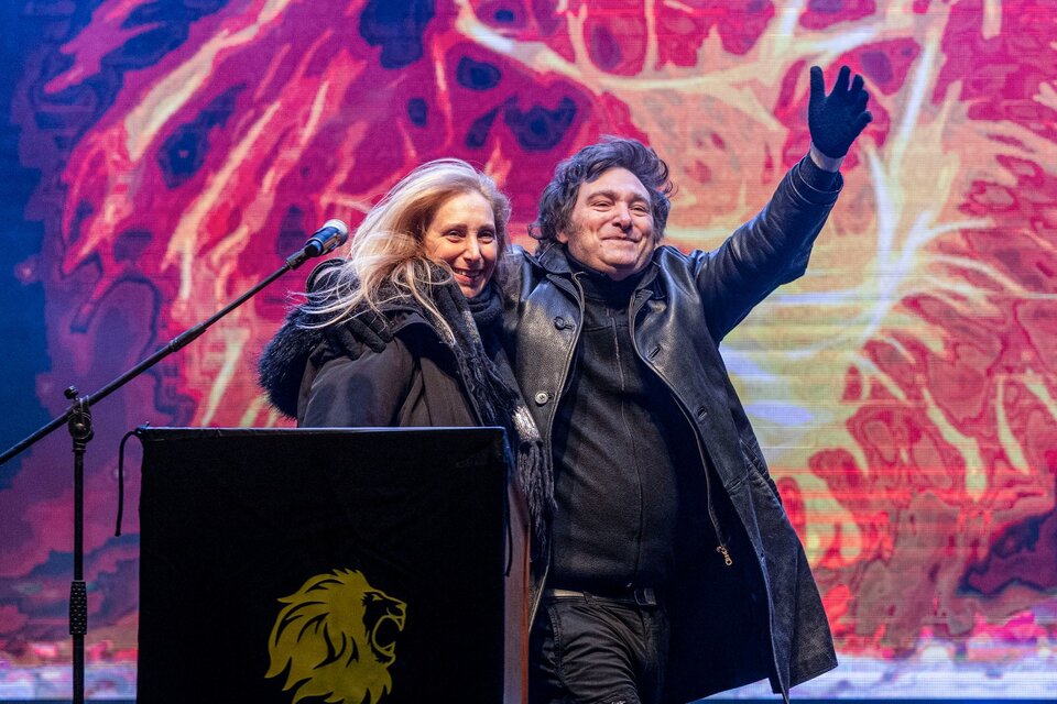 Los Milei están en negociaciones con Guillermo Britos, como candidato a gobernador.