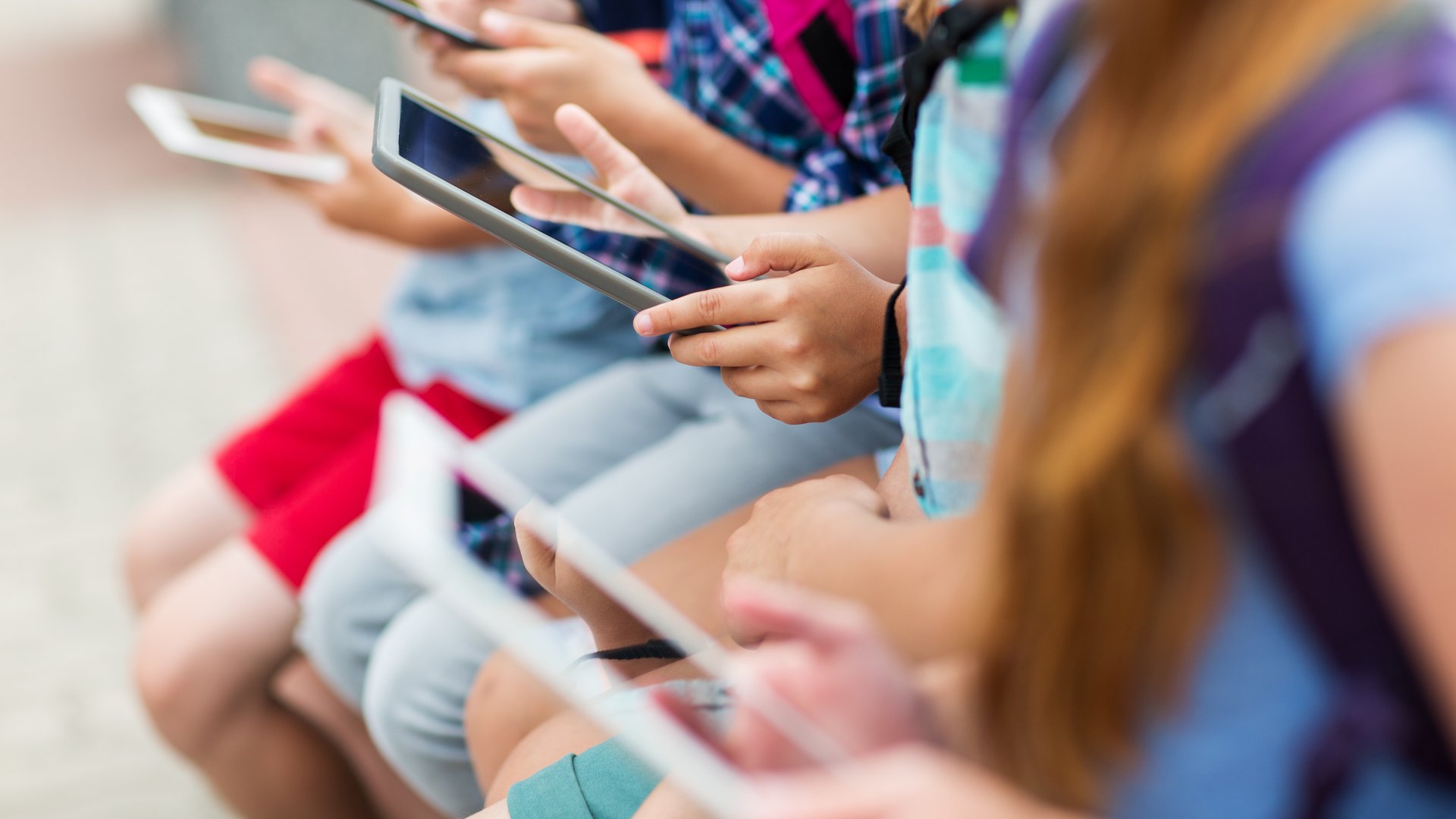 La Unesco ha emitido una advertencia sobre el uso excesivo de la tecnología en la educación y la falta de regulación.