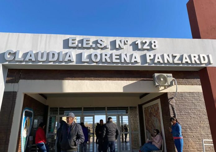 Lamentable: “El bloque de Juntos por el Cambio condena los actos de violencia protagonizados por la diputada Claudia Panzardi”