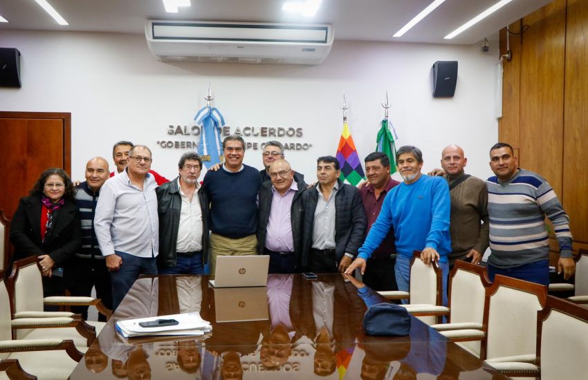 El Gobernador se reunio con la Confederación de Trabajadores Municipales y la Federación de Municipales del Chaco