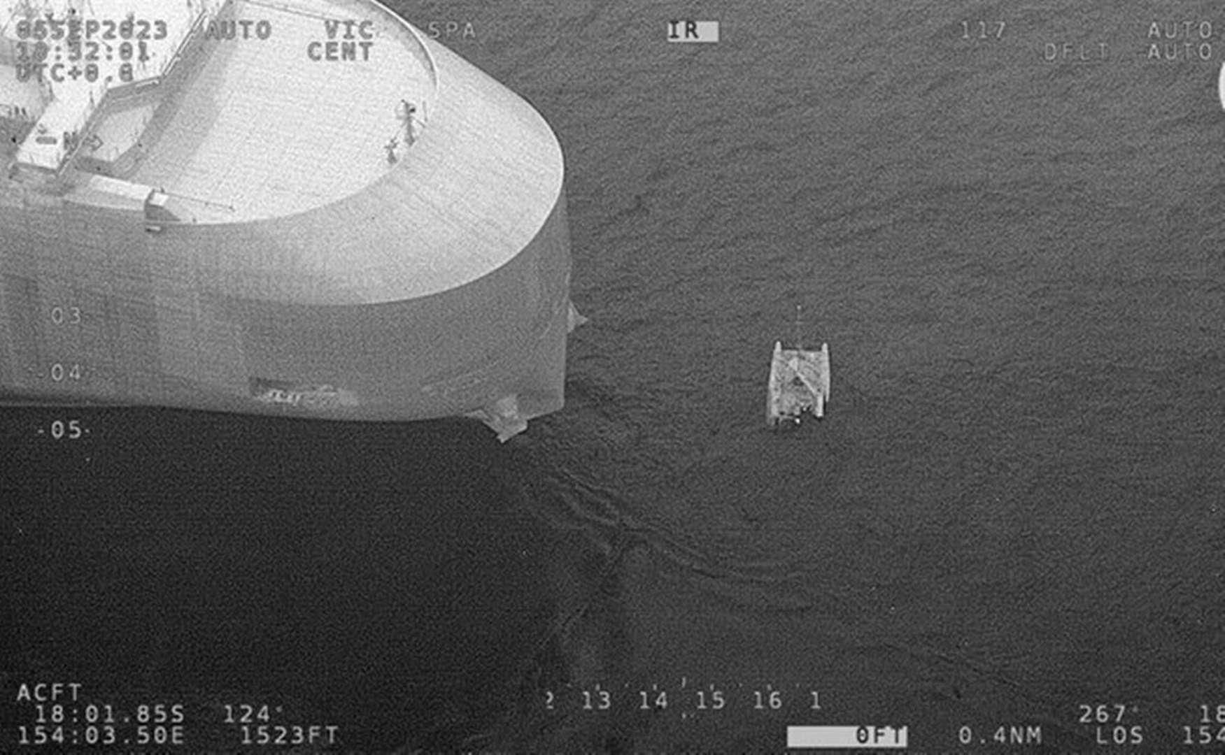 Tres individuos fueron rescatados de un catamarán que estaba en proceso de hundimiento después de sufrir ataques de tiburones en las aguas de Australia