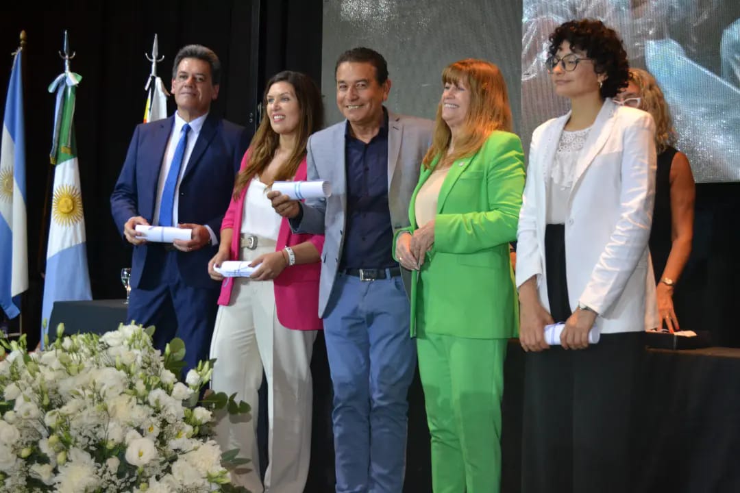 “Colo” González: “La democracia nos convoca a trabajar por Puerto Vilelas”