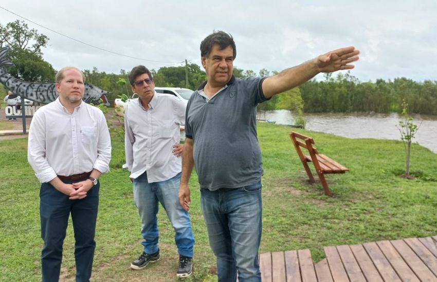 Situación de emergencia hídrica: El Ministro Chapo se reunió con el Intendente de Puerto Bermejo, Isaac Velozo