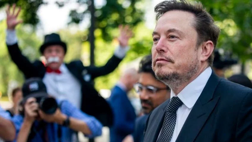 Israel ha llegado a un acuerdo preliminar con Elon Musk para permitir el uso condicional de Starlink