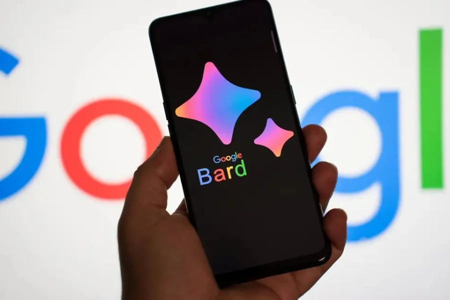 Bard, la herramienta de inteligencia artificial de Google, ha incorporado una nueva función en YouTube