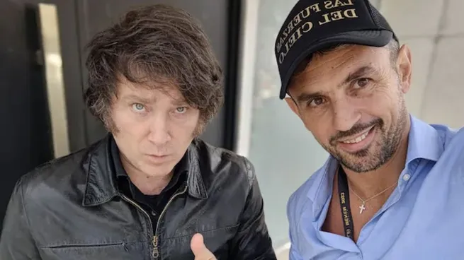 Javier Milei busca obtener apoyo de otras fuerzas políticas para aprobar la reforma del Estado mediante una “Ley ómnibus”.