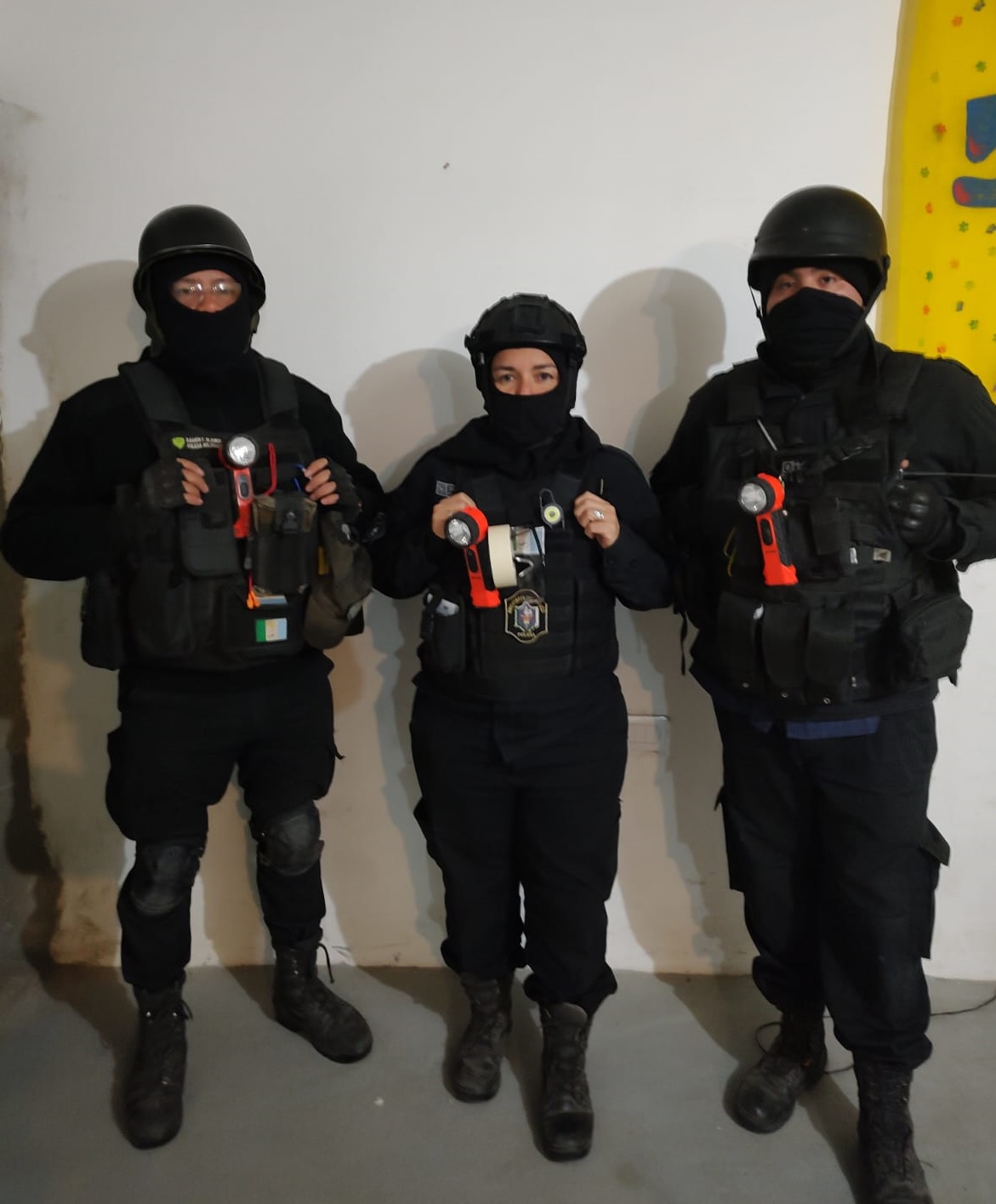 Hecho histórico: La Subcomisario Yanina Pelozo se convirtió en la primera mujer “Operadora Policial de Explosivos” en la provincia