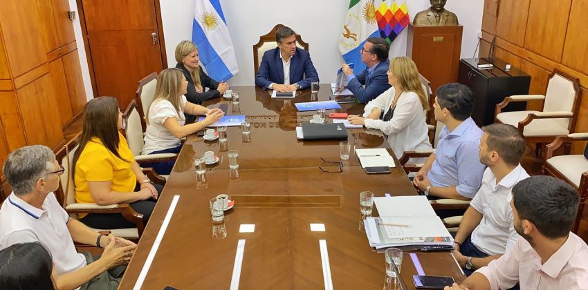 EL GOBIERNO DEL CHACO AVANZA EN LA RECUPERACIÓN DE FRAGMENTOS METEORÍTICOS