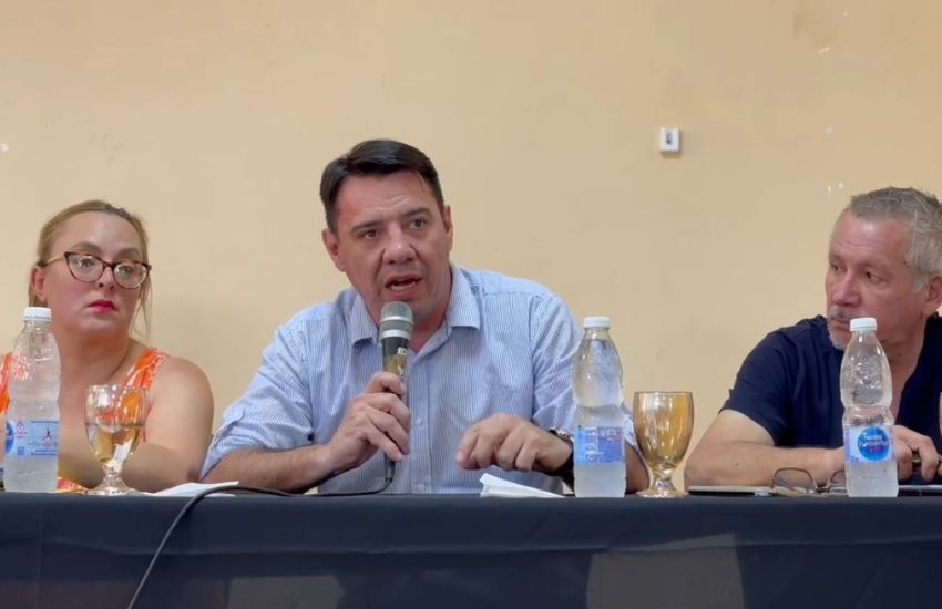 Funcionarios participaron de los encuentros regionales celebrados en Castelli y Pampa del Infierno