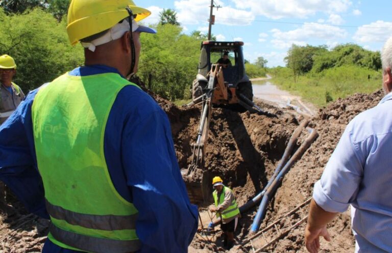 SAMEEP SE ENCUENTRA REPARANDO CAÑERÍA DEL ACUEDUCTO NORTE, EN RESISTENCIA