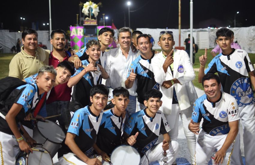 Leandro Zdero y Silvana Schneider participaron en la inauguración de los Carnavales Quitilipenses 2024