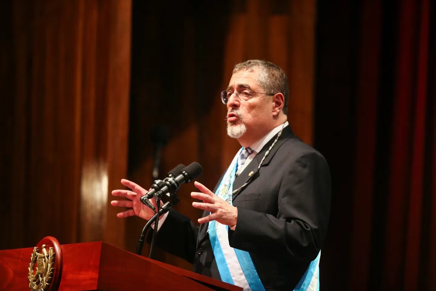 Bernardo Arévalo logró asumir la presidencia de Guatemala después de enfrentar una tenaz resistencia en el Congreso.