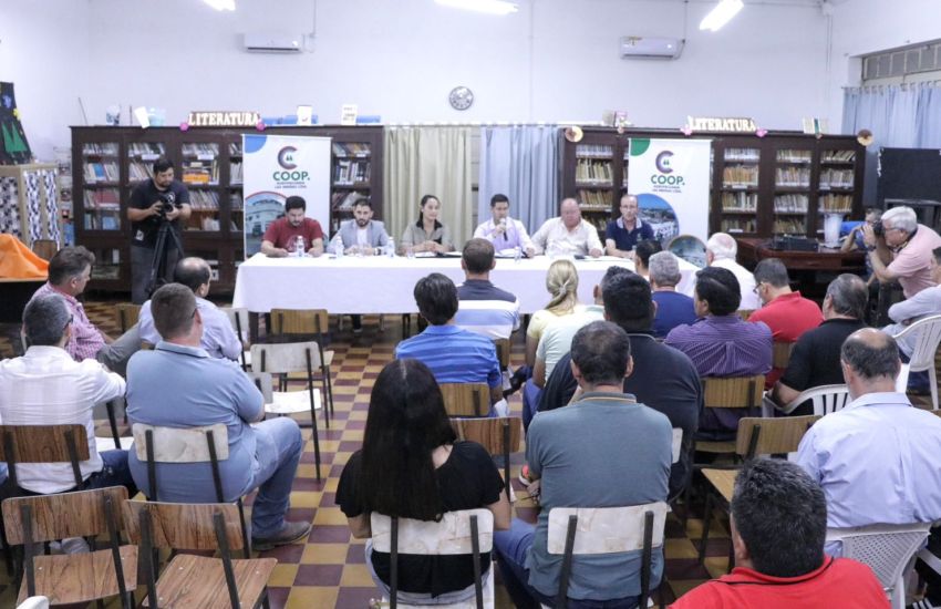 LAS BREÑAS: HALAVACS, EL MINISTRO DE LA PRODUCCIÓN, DEFINE PLANES DE ACCIÓN CON EL MUNICIPIO Y SECTORES PRODUCTIVOS