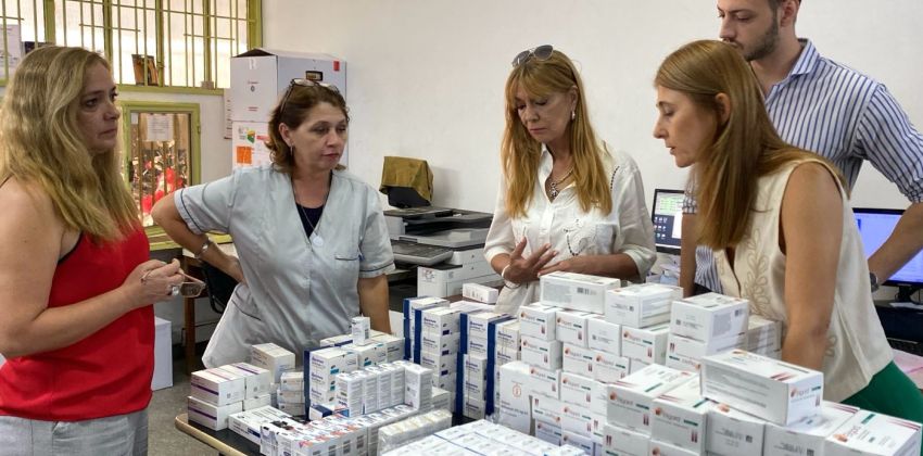 INSSSEP CONTINUA PROCURANDO Y RECIBIENDO SUMINISTROS MÉDICOS PARA LA FARMACIA SOCIAL A PESAR DE LA HUELGA DEL SINDICATO