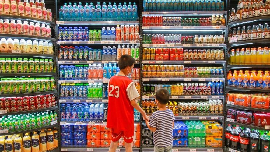 Las ventas minoristas de las pequeñas y medianas empresas (pymes) en Argentina sufrieron un marcado descenso del 28,5% en enero de 2024