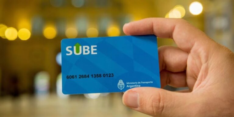 El Gobierno ha proyectado los próximos pasos en el aumento de las tarifas de los trenes y colectivos