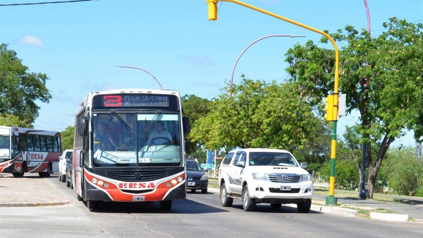 La eliminación de los subsidios al transporte: “En la provincia afectará entre un 15% y un 20% del costo del boleto”.