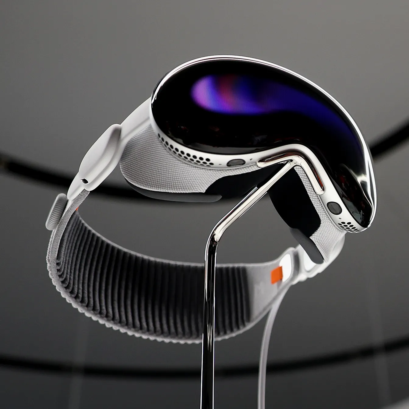 Apple Vision Pro ha desencadenado una contienda por el dominio futuro de la realidad virtual.