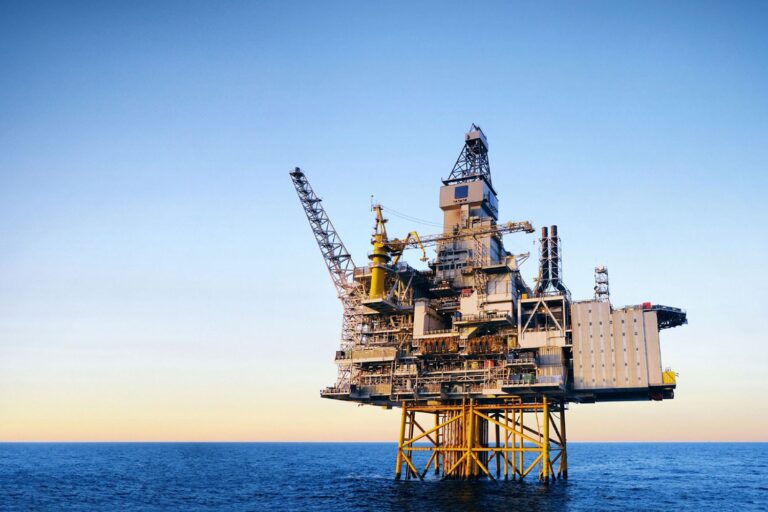 La provincia de Tierra del Fuego suspenderá temporalmente su actividad petrolera durante 24 horas en solidaridad con Chubut.
