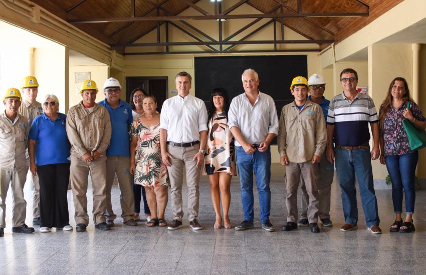 Leandro Zdero supervisó las obras  en la Escuela de Educación Secundaria N°81 de Makallé.
