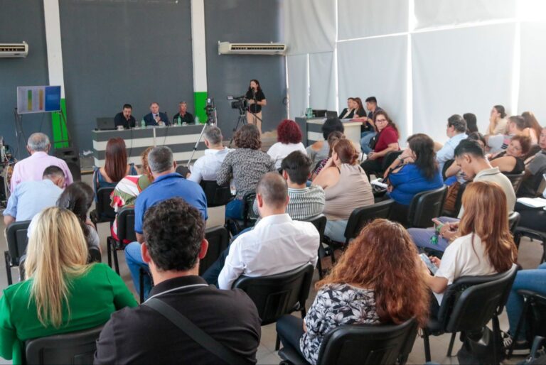 El gobierno llevó a cabo la segunda audiencia pública para determinar la próxima tarifa del boleto de transporte público.