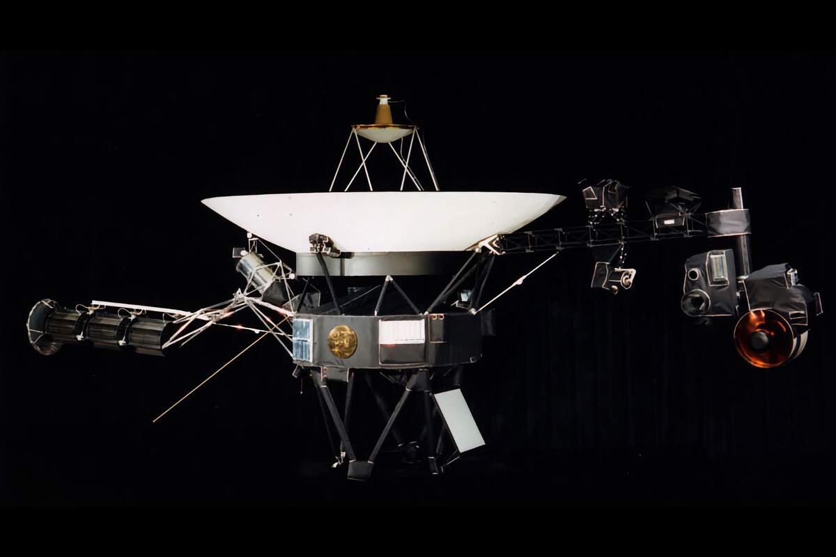 La sonda Voyager 1 transmitió un mensaje comprensible antes de volver a malfuncionar.
