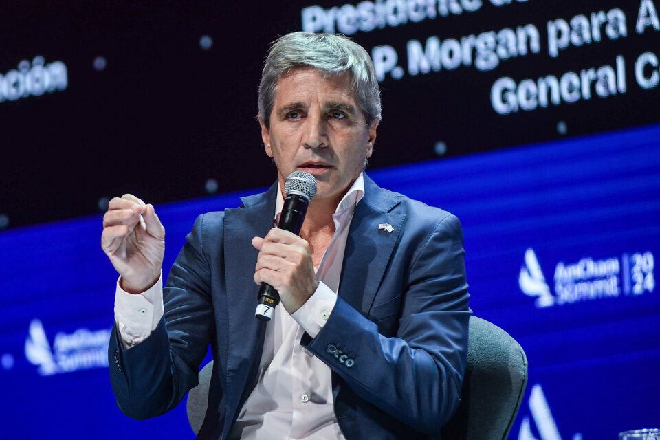 Caputo reconoció que hay productos básicos que son un 50% más caros que en EE.UU.