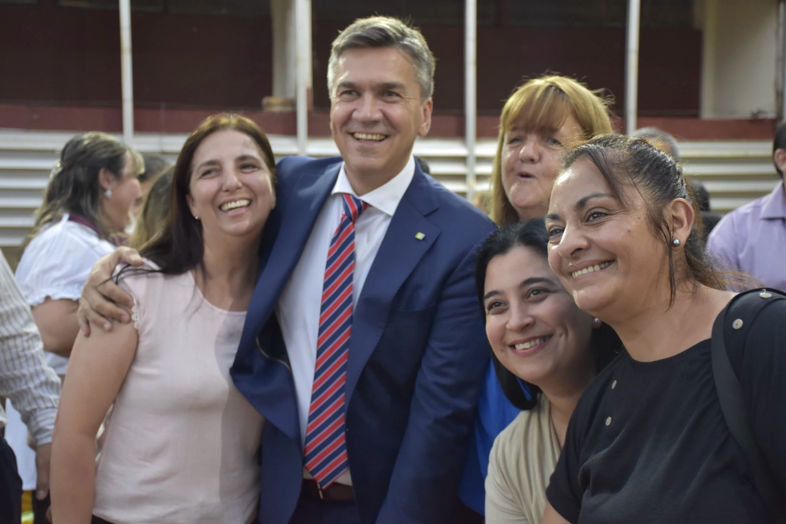 Las Breñas: Zdero inaugura el año escolar secundario desde la EES N°5