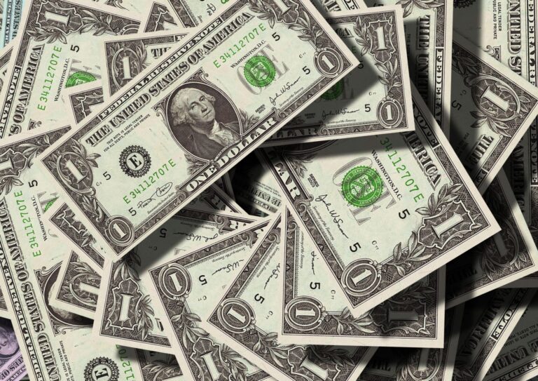 Dólar blue hoy: a cuánto cotiza el MEP y el CCL