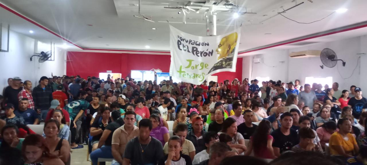 Nosotros, los militantes, somos los que vamos casa por casa