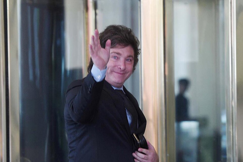 Cuarto viaje a Estados Unidos, último borrador de las Bases y vientos de cambios en el Gobierno