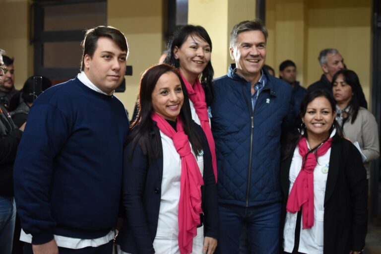 La Educación como Prioridad: El Gobernador Entrega Equipamiento a Instituciones Educativas de Quitilipi
