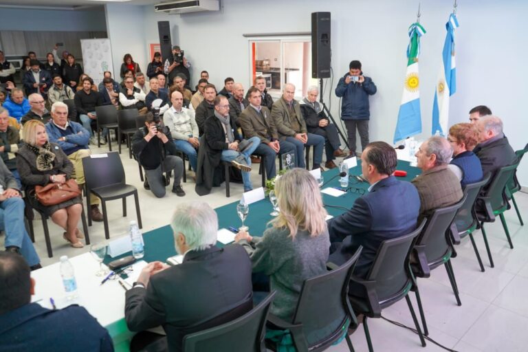 AVIA TERAI: HALAVACS PARTICIPÓ EN EL LANZAMIENTO DE LA CAMPAÑA DE DESLINTE 2024/2025
