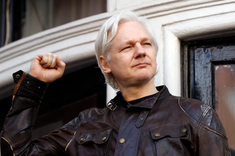 Julian Assange Recupera su Libertad tras Acuerdo con Estados Unidos