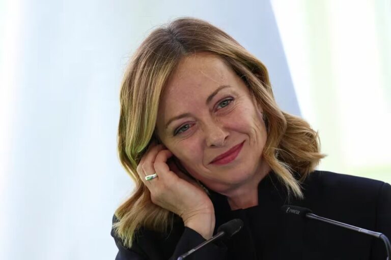 Giorgia Meloni triunfa en las elecciones europeas en Italia y aspira a un rol destacado en la próxima legislatura comunitaria