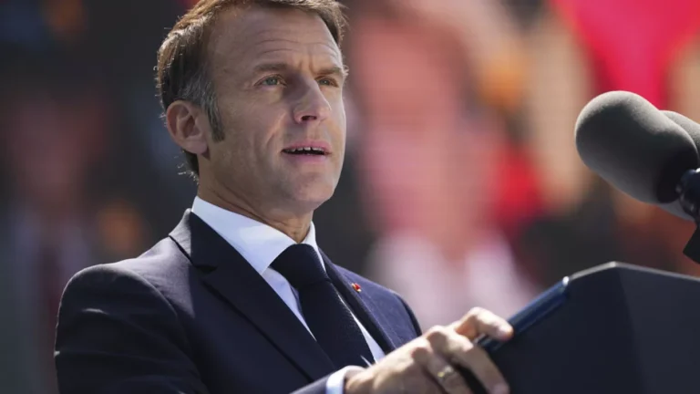 La arriesgada jugada de Emmanuel Macron provoca un sismo político y genera incertidumbre en Francia