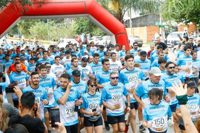 El Gobernador Zdero Acompañó la 11º Maratón Convivencia 2024