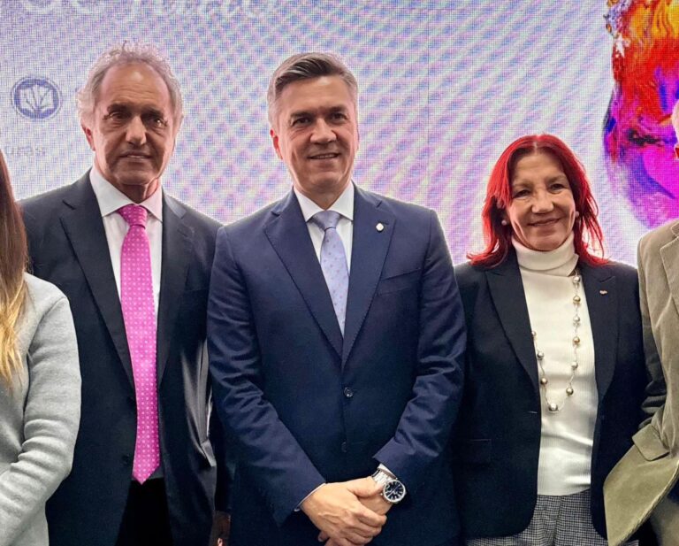 Lanzamiento de la Bienal Internacional de Esculturas 2024 en Buenos Aires