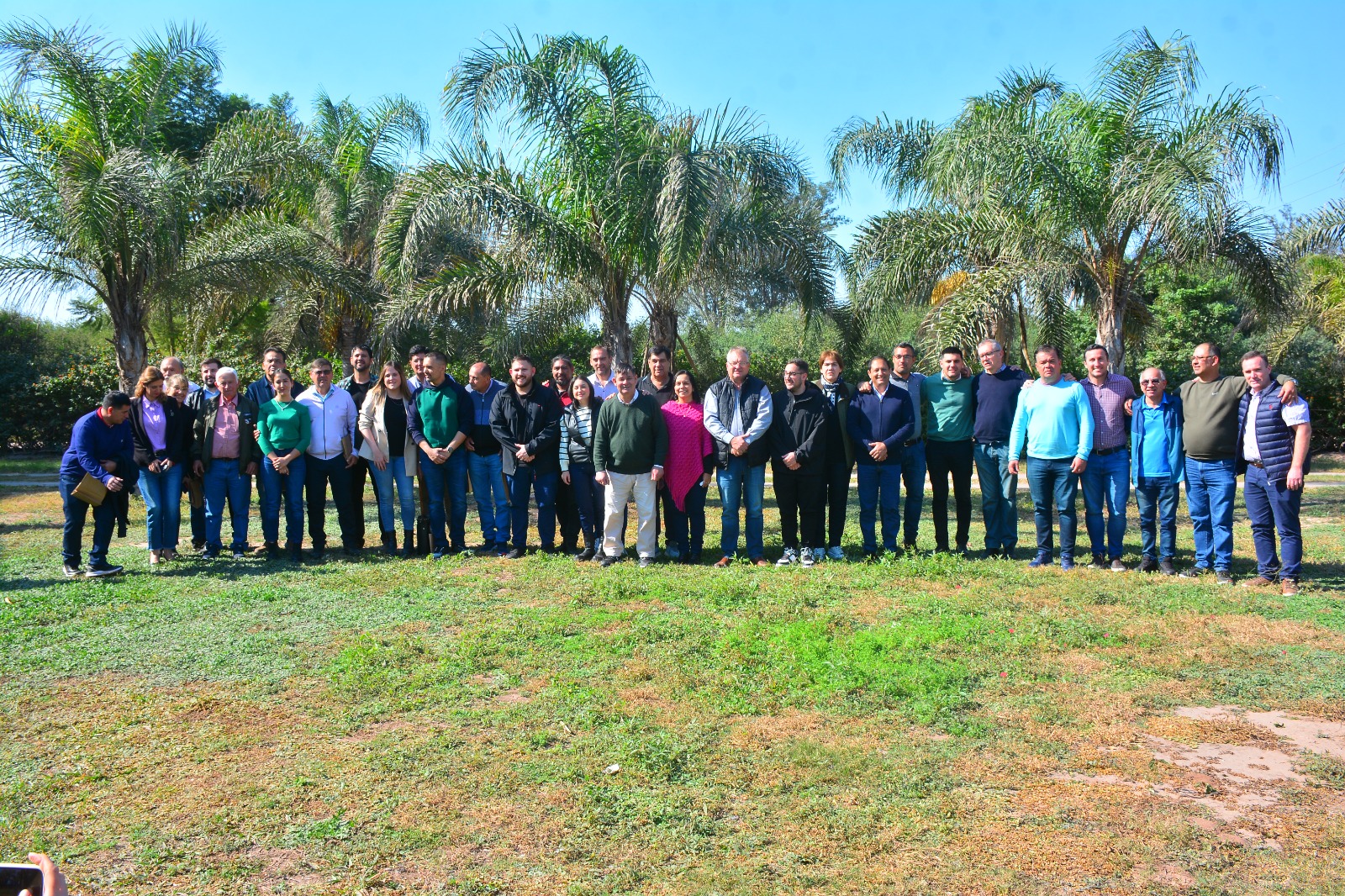Con un gran respaldo y participación de dirigentes de toda la provincia, el Frente de Intendentes Chaqueños se reunió en Castelli