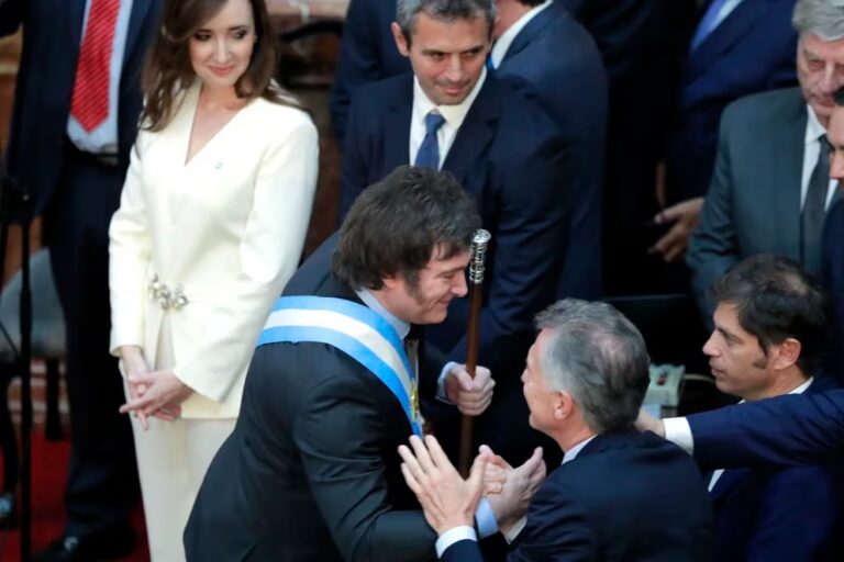En un gesto institucional de tregua política, Mauricio Macri irá a Tucumán para firmar el Pacto de Mayo con Milei