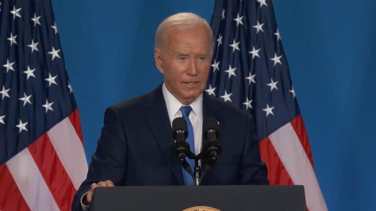 Mensaje de Joe Biden a EE.UU.: Renuncia a su Candidatura por la Defensa de la Democracia