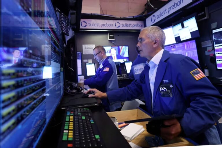 Jornada financiera: con el dólar en baja, las acciones y los bonos volvieron a subir