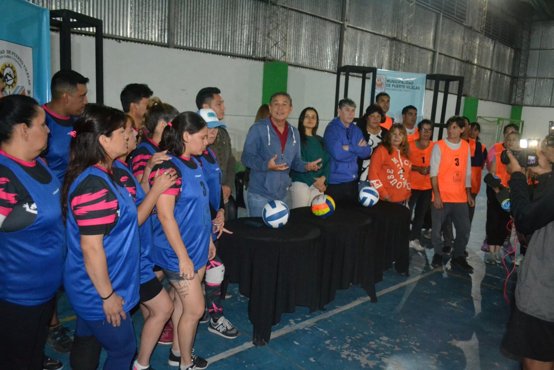 Puerto Vilelas: En fútbol y vóley, para mujeres y varones, el Municipio dio inicio al “Torneo Integración”