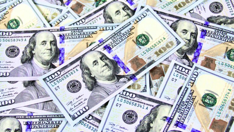 Dólar, inflación y exportaciones: octubre registra el mejor resultado en 20 años