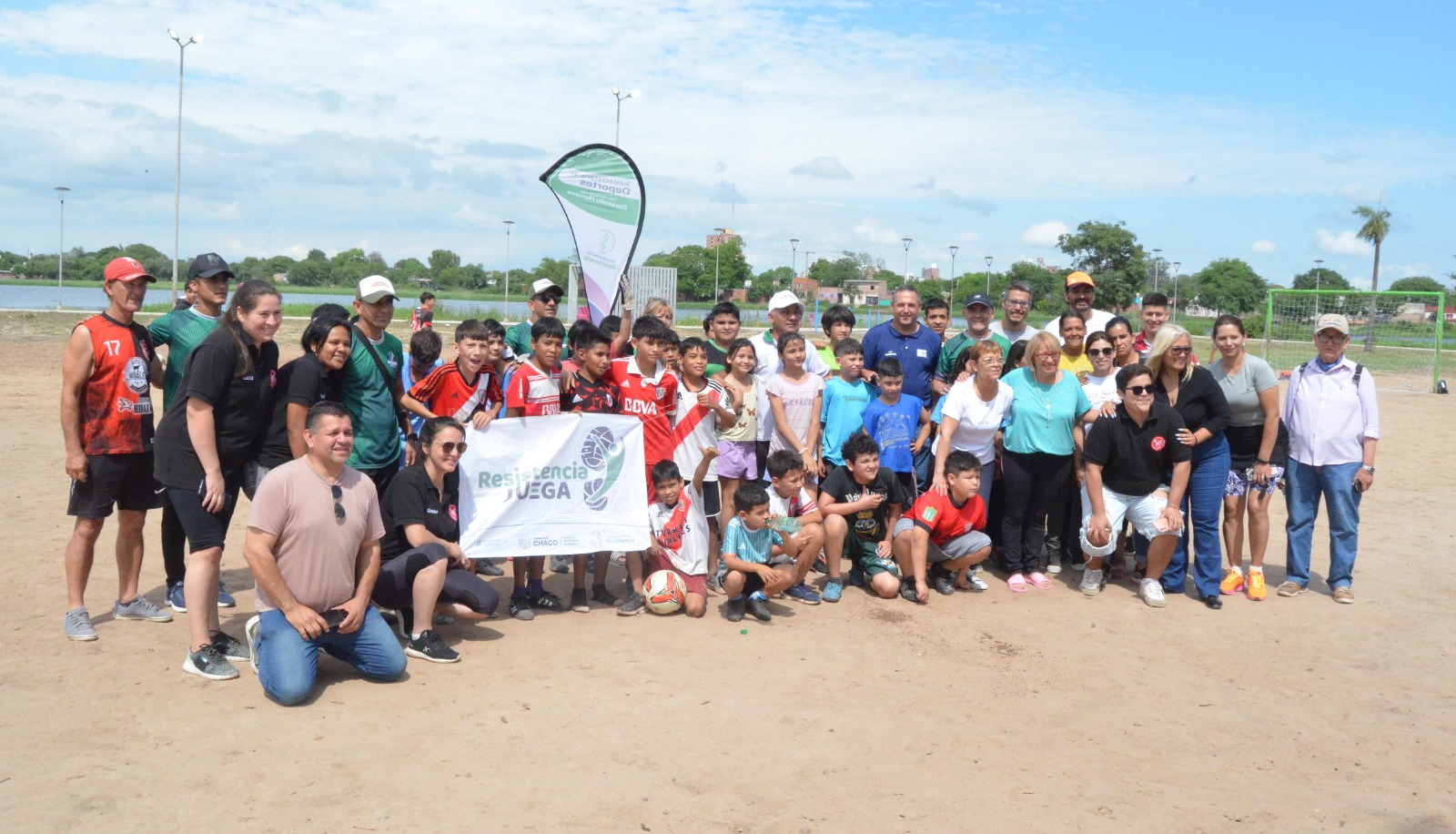Resistnncia: Decenas de chicos disfrutaron de una jornada especial en Villa Prosperidad