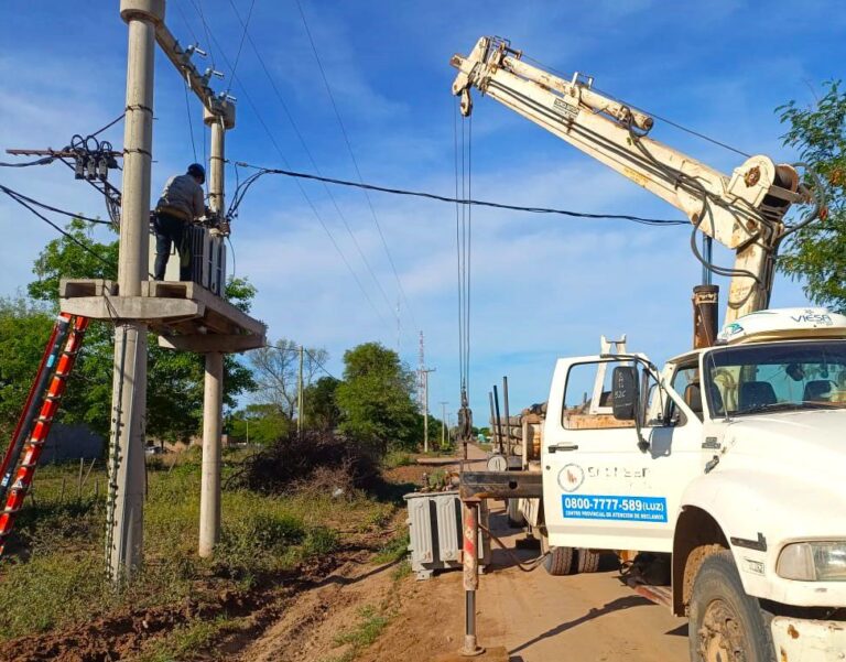 Miraflores: SECHEEP refuerza la red eléctrica para el verano