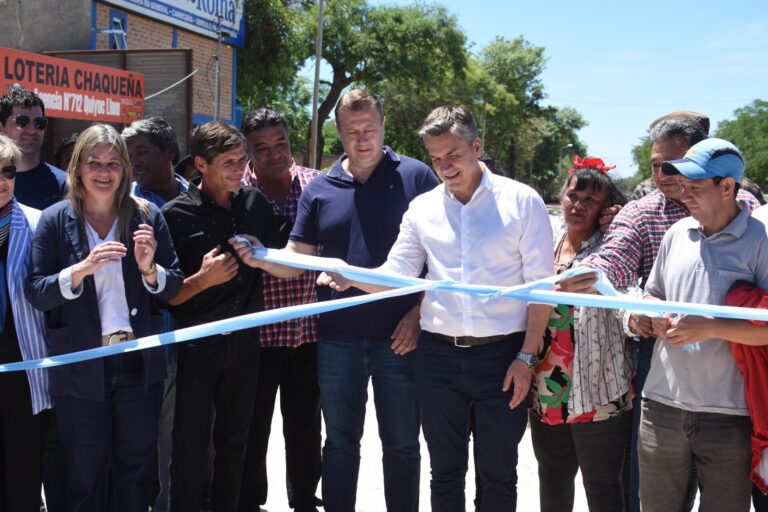Colonia Aborigen: Zdero inaugura pavimento urbano y refuerza compromisos con la comunidad