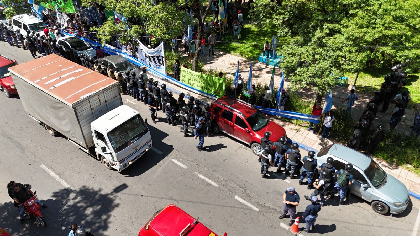 Resistencia: Operativo policial garantizó libre circulación durante protesta gremial