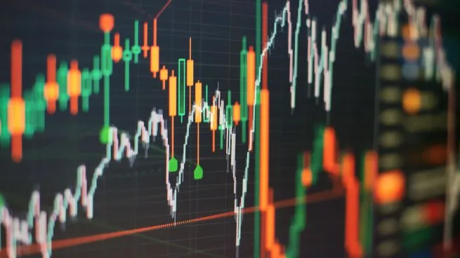 El S&P Merval detiene su racha alcista, pero el riesgo país alcanza su nivel más bajo desde 2018