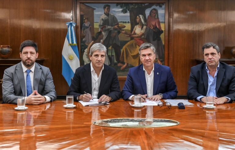 Pavimentación de la Ruta N° 13 hasta Charadai: Zdero asegura financiamiento clave para la obra